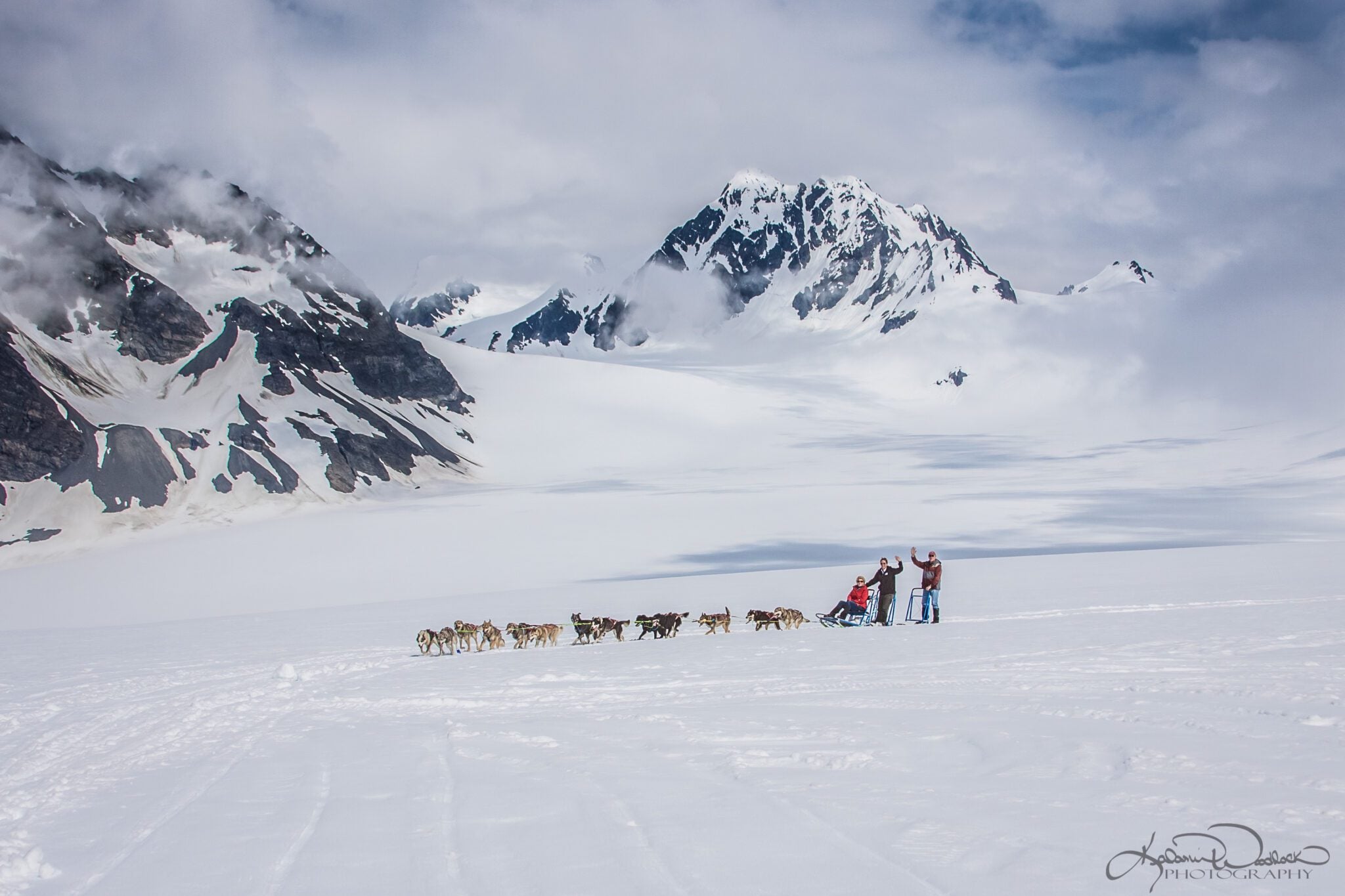 Dog Sledding - Seward Helicopter Tours